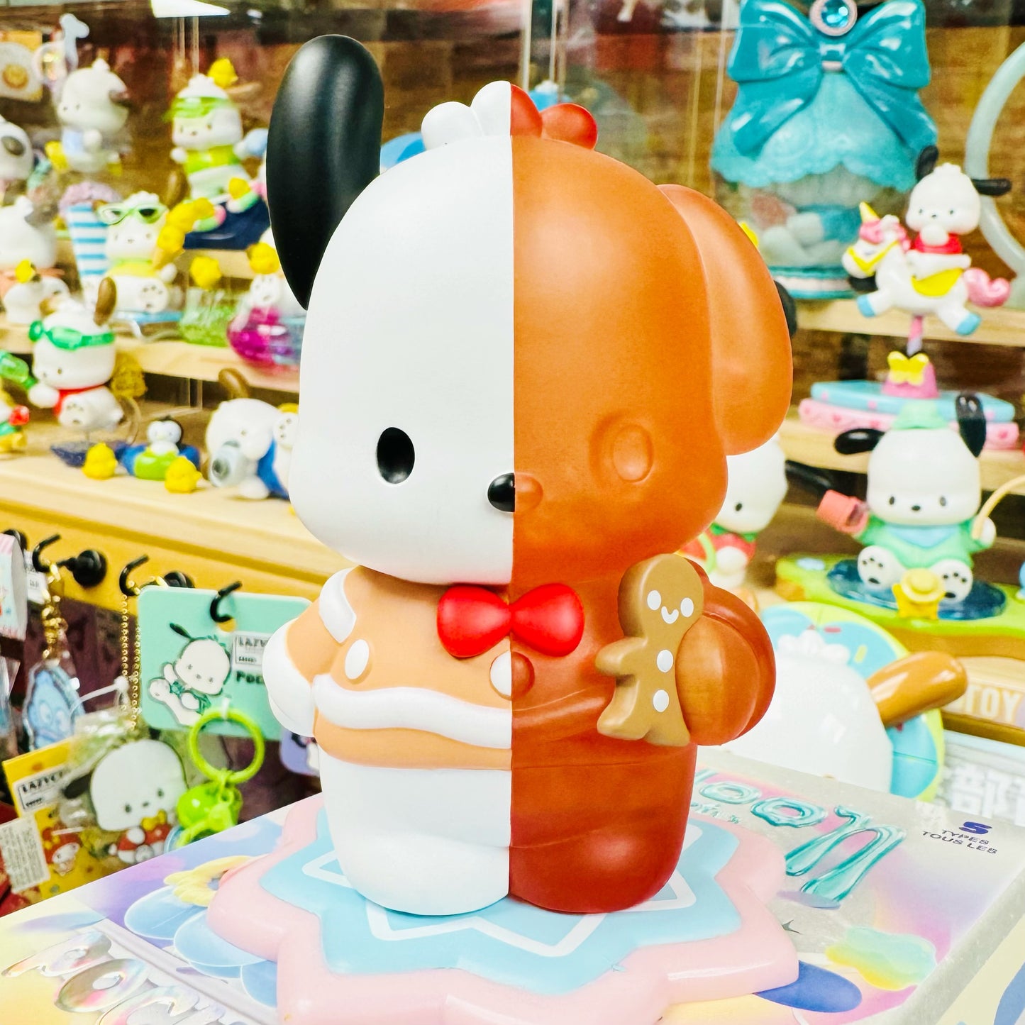 Pochacco 半透 Figure