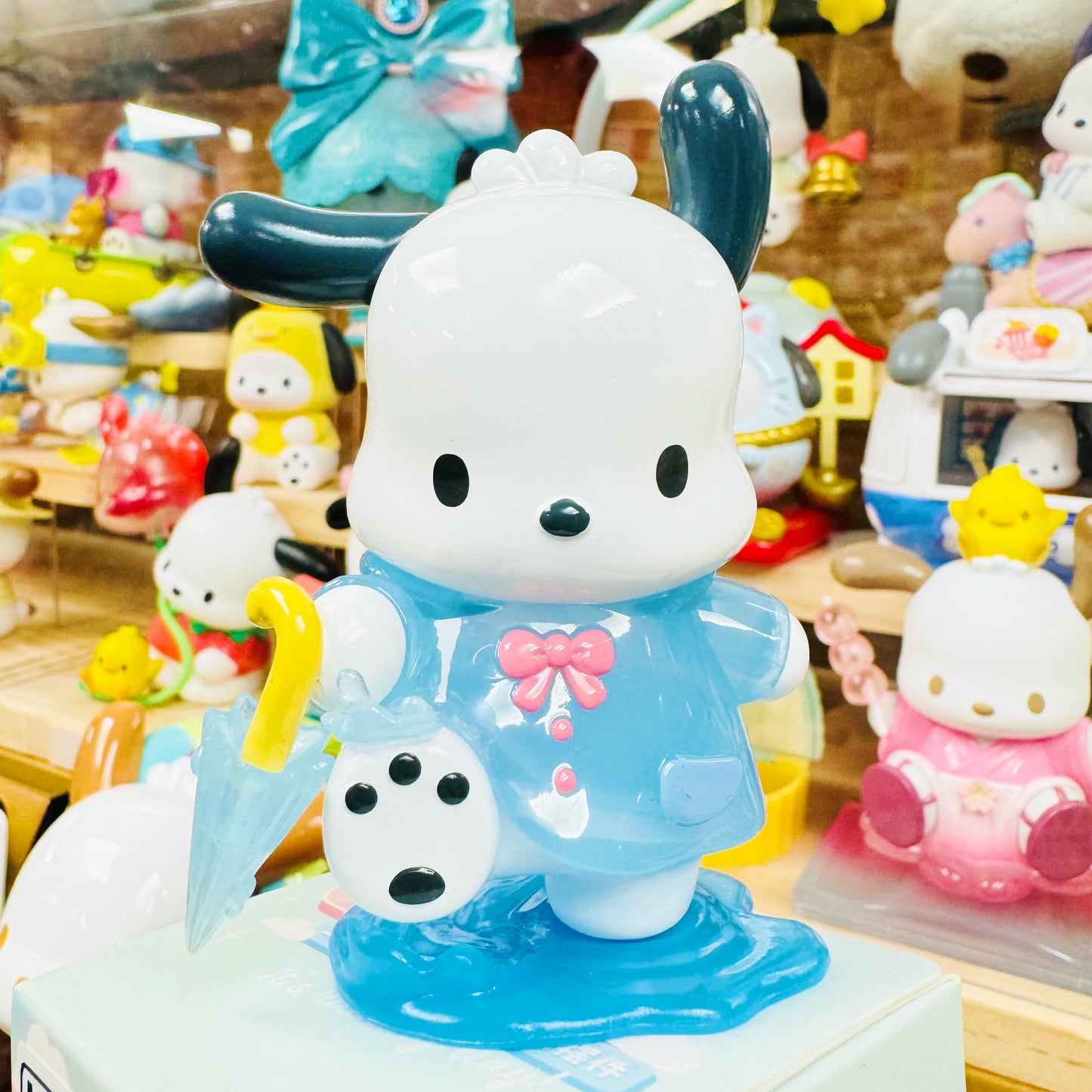 Pochacco 下雨天 Figure