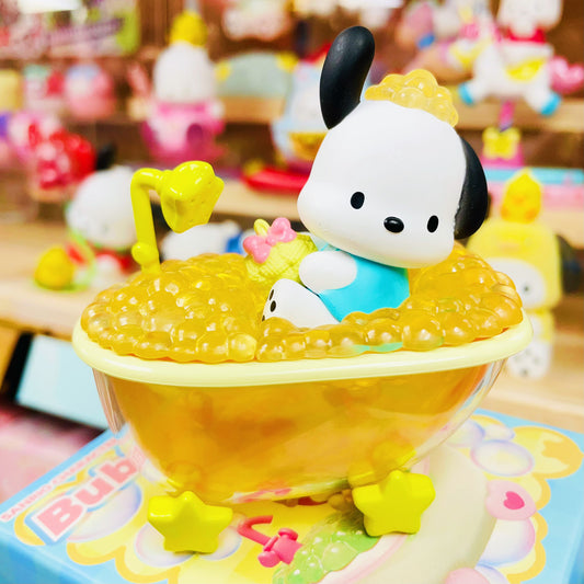 Pochacco Popmart 泡泡浴 Figure